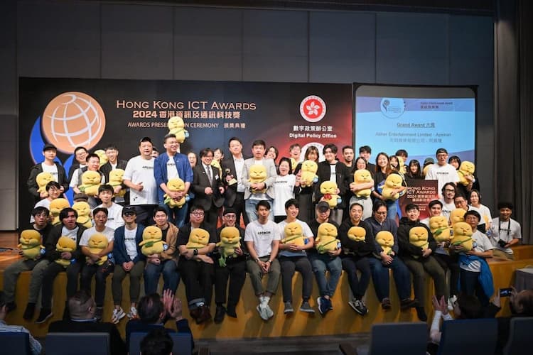 Apeiron wins Grand and Gold Awards at Hong Kong ICT Awards for its blockchain-based adventure god game.